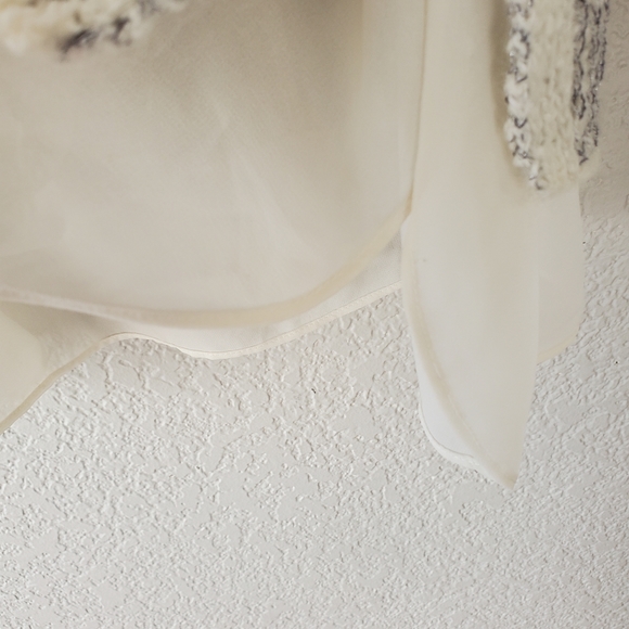 Lucky Brand grey white silver pointelle knit chiffon layered sweater - Picture 6 of 10